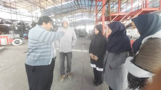 حضور دانشجویان دانشکده پرستاری دانشگاه علوم پزشکی تهران در بازدید از واحدهای تولیدی شهرستان اسلامشهر 